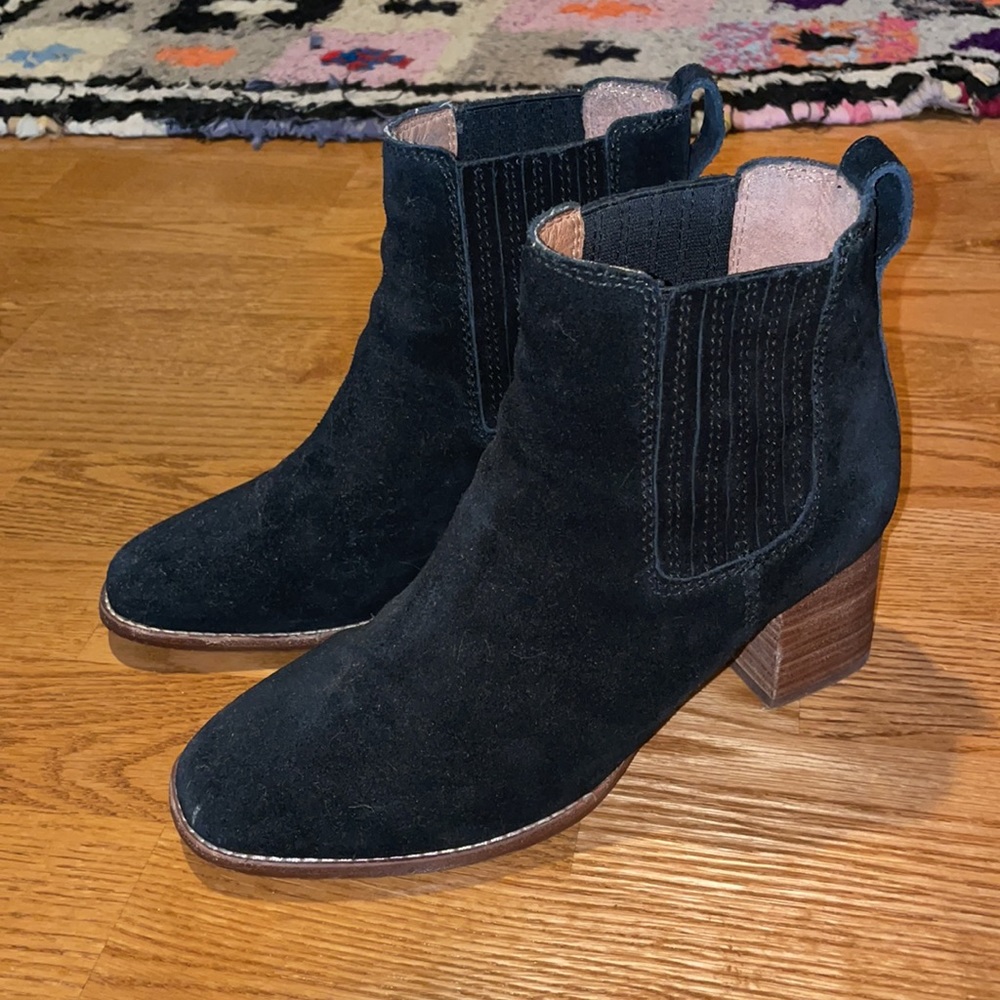 SOLD Madewell Chelsea Boots Black Suede 8